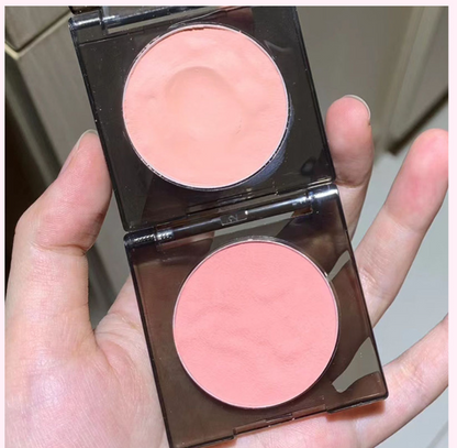 Ögonlysare för att täcka och minska mörka ringar