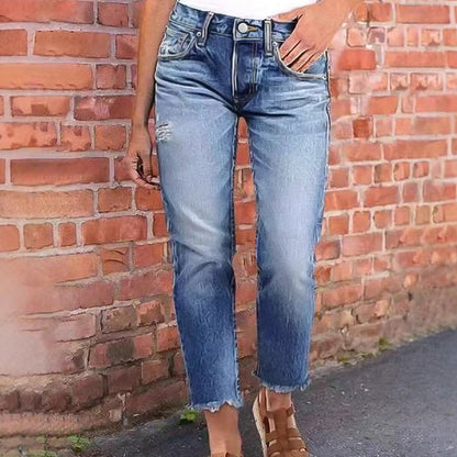 Snygga slim fit-jeans med slitna detaljer för dam