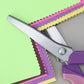 ✂️Multifunktionell taksax med tandad design – perfekt för sömnad, quiltning, scrapbooking, läderarbete och grönsaksklippning 🧵✨