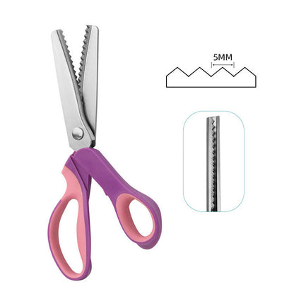 ✂️Multifunktionell taksax med tandad design – perfekt för sömnad, quiltning, scrapbooking, läderarbete och grönsaksklippning 🧵✨